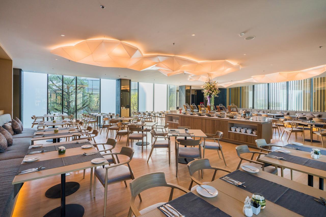Arize Hotel Sri Racha Si Racha Exterior photo