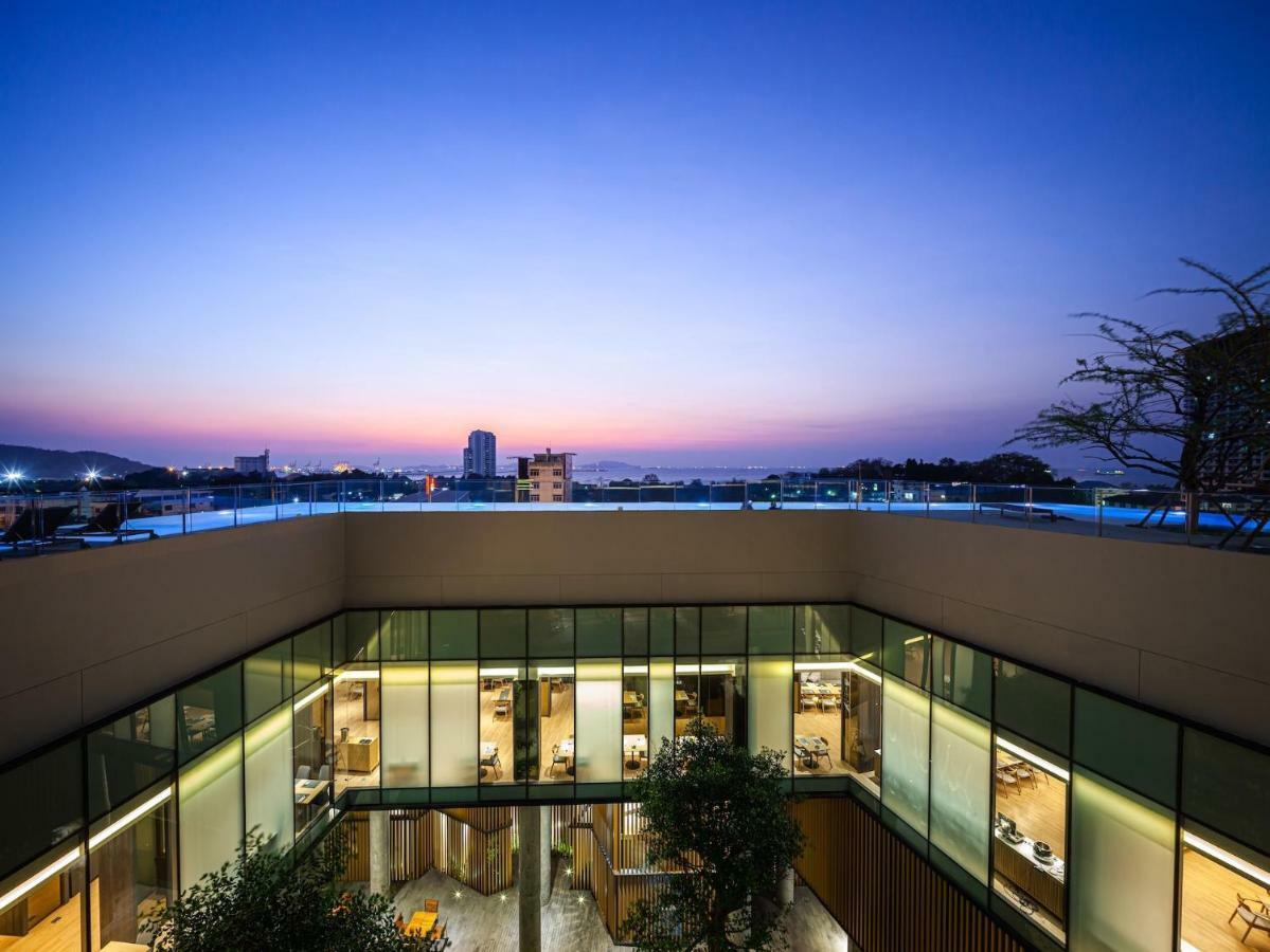 Arize Hotel Sri Racha Si Racha Exterior photo